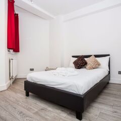 Отель 1 Bedroom Apartment Close to Museums in South Kensington Великобритания, Лондон - отзывы, цены и фото номеров - забронировать отель 1 Bedroom Apartment Close to Museums in South Kensington онлайн комната для гостей фото 3