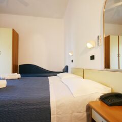 Hotel Lily Римини комната для гостей фото 2