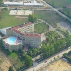 Kocaeli Universitesi Kartepe Park Hotel Турция, Дербент - отзывы, цены и фото номеров - забронировать отель Kocaeli Universitesi Kartepe Park Hotel онлайн спортивное сооружение