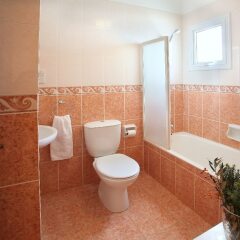 Отель Villa Kos 8 ванная