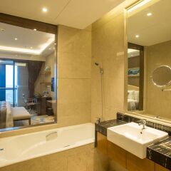 Отель Golden Tulip Suzhou Residence ванная