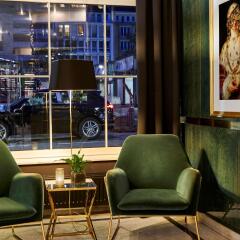 Das Carls Hotel Altstadt Дюссельдорф интерьер отеля