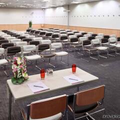 Отель Novotel Praha Wenceslas Square Прага помещение для мероприятий