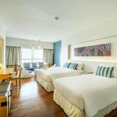 Отель Jomtien Palm Beach Hotel And Resort Таиланд, Паттайя - 10 отзывов об отеле, цены и фото номеров - забронировать отель Jomtien Palm Beach Hotel And Resort онлайн комната для гостей фото 5
