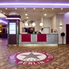 Hollywood Media Hotel интерьер отеля фото 2