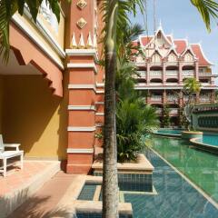 Отель Aonang Ayodhaya Beach Resort бассейн фото 2