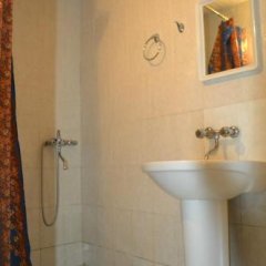 Отель Гудаури Квешети Грузия, Гудаури - отзывы, цены и фото номеров - забронировать отель Гудаури Квешети онлайн ванная фото 2