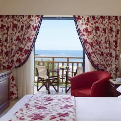 Отель Roda Beach Resort & Spa All-inclusive балкон