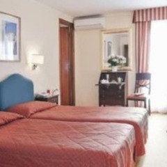 Napoleon Hotel комната для гостей фото 13