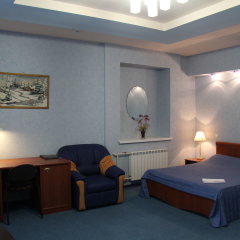 Стерх в Якутске 4 отзыва об отеле, цены и фото номеров - забронировать гостиницу Стерх онлайн Якутск комната для гостей фото 5