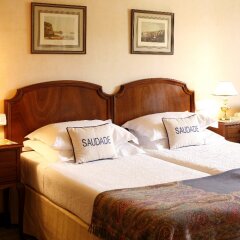 Отель One Of Our Boutique Collection Hotels (roulet) Лиссабон комната для гостей фото 5