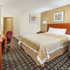 Отель Days Inn by Wyndham Kent - Akron США, Кент - отзывы, цены и фото номеров - забронировать отель Days Inn by Wyndham Kent - Akron онлайн комната для гостей