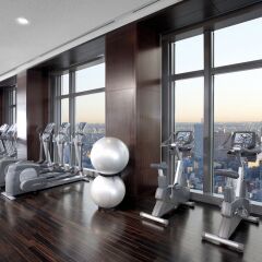 Отель Mandarin Oriental Tokyo Токио фитнесс-зал