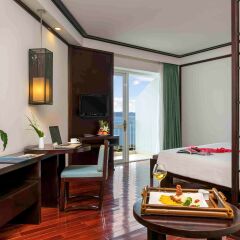 Отель Novotel Ha Long Bay спа