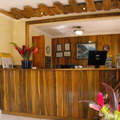Bar-B-Barn Beach Hotel интерьер отеля фото 2