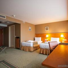 Отель Crowne Plaza Вильнюс, IHG Hotel Литва, Вильнюс - 5 отзывов об отеле, цены и фото номеров - забронировать отель Crowne Plaza Вильнюс, IHG Hotel онлайн комната для гостей фото 3