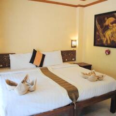 Samui Hostel Самуи сейф в номере