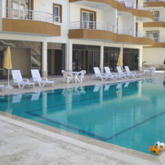 Golden Life Apartments Турция, Алтинкум - отзывы, цены и фото номеров - забронировать отель Golden Life Apartments онлайн бассейн фото 2