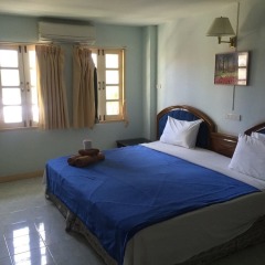 Отель Pinthong house комната для гостей фото 5