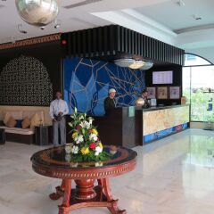 Al Jawhara Gardens Hotel интерьер отеля фото 3