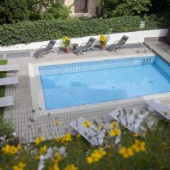 Hotel Villa Freiheim Меран бассейн