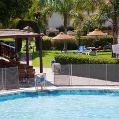Отель Monarque Fuengirola Park Испания, Фуэнхирола - 2 отзыва об отеле, цены и фото номеров - забронировать отель Monarque Fuengirola Park онлайн бассейн фото 2