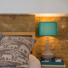 Отель 2 Bedroom Flat In Peckham Великобритания, Лондон - отзывы, цены и фото номеров - забронировать отель 2 Bedroom Flat In Peckham онлайн комната для гостей фото 4