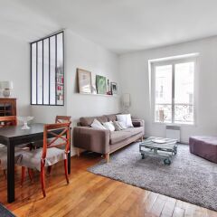 Апартаменты Apartment full of lights - Ternes комната для гостей фото 2
