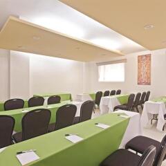 Отель LQ Hotel by La Quinta Cancun Мексика, Канкун - отзывы, цены и фото номеров - забронировать отель LQ Hotel by La Quinta Cancun онлайн помещение для мероприятий фото 4