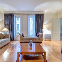 Отель Holiday Apartment in the Centre of Paris Франция, Париж - отзывы, цены и фото номеров - забронировать отель Holiday Apartment in the Centre of Paris онлайн комната для гостей фото 3