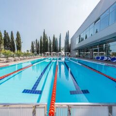 Sport Inn Hotel & Wellness бассейн