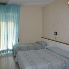 Hotel Mondial Римини комната для гостей фото 2