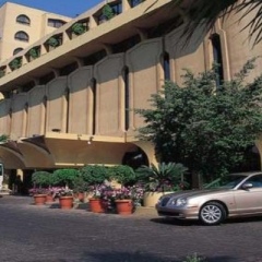 Отель Le Meridien Heliopolis парковка