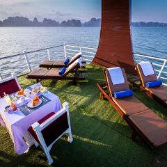 Отель Gray Line Halong Cruise с домашними животными