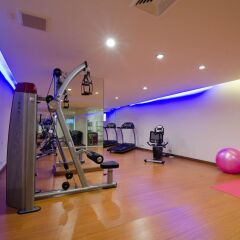 Отель Icheck Inn Residences Sathorn Бангкок фитнесс-зал