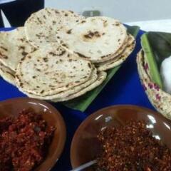 Отель Foreign Inn Анурадхапура с домашними животными