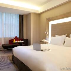 Отель Novotel Shenzhen Watergate Китай, Шэньчжэнь - отзывы, цены и фото номеров - забронировать отель Novotel Shenzhen Watergate онлайн комната для гостей фото 3