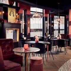 Отель Theaterhotel De Oranjerie гостиничный бар