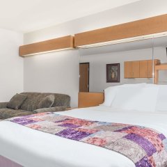 Microtel Inn & Suites by Wyndham Mankato in Mankato, United States of America from 98$, photos, reviews - zenhotels.com guestroom