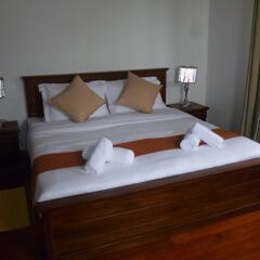 Daffodils Hotel сейф в номере