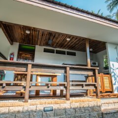 Отель Kata Tranquil Villa гостиничный бар