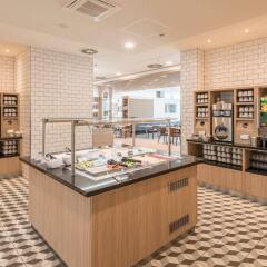 Отель Holiday Inn Express Cologne - City Centre Кёльн развлечения