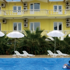 Paradise'S Apple Hotel бассейн