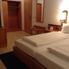 AKZENT Hotel Albert сейф в номере
