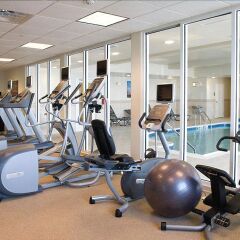 Отель Hilton Garden Inn Granbury фитнесс-зал фото 2