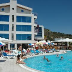 Ideal Pearl Hotel - All Inclusive - Adults Only бассейн фото 2