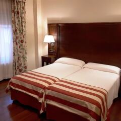 Hotel Husa Urogallo комната для гостей фото 3