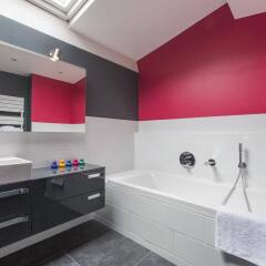 Отель onefinestay - Batignolles Apartments Франция, Париж - отзывы, цены и фото номеров - забронировать отель onefinestay - Batignolles Apartments онлайн ванная фото 2