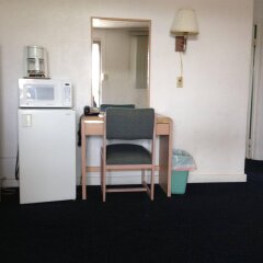 The Hub Motel in Redmond, United States of America from 121$, photos, reviews - zenhotels.com room amenities photo 2