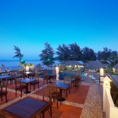 Отель Lanta Cha-Da Beach Resort & Spa Ланта пляж